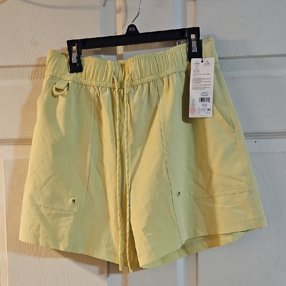 CALIA Women's Hike Shorts: LIGHT GREEN: NEW WITH TAGS: SIZE XS